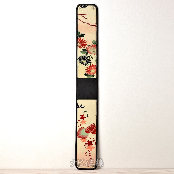 ティーガークリーム色 友禅 金彩小菊3