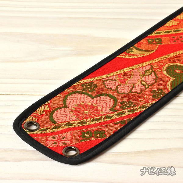 ティーガー 金襴・梅赤地2