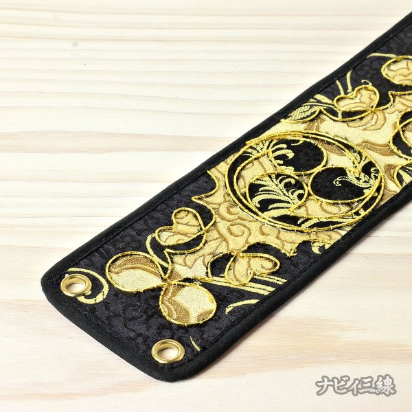 ティーガー金糸 金地黒御紋2